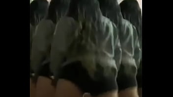 Peruanita nalgona se prostituye por tiktok