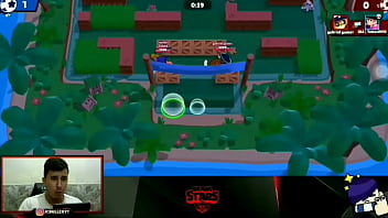 Bibi jogando mal no brawl stars e a pessoa ficando puta