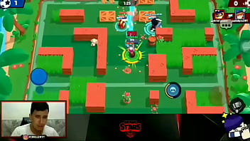 Bibi jogando mal no brawl stars e a pessoa ficando puta