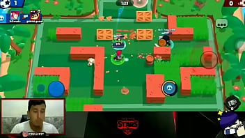 Bibi jogando mal no brawl stars e a pessoa ficando puta