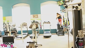 Sofia rose eye fucks rome major in gym flirting turned pussy pounding