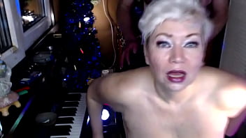 A cramped moscow balcony is like a storefront where i advertise my adult girl's pussy