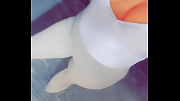 Sub showing off body