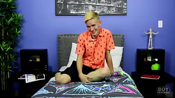 Cute Twink Is Ready To Jack Off thumbnail