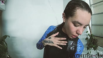 Slim apnea training xunderwater