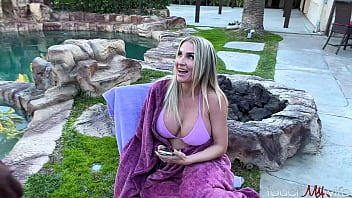 Surprising my wife with a monster cock to get on her good side andi avalon