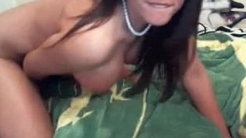 Busty brunette teen masturbate and squirt