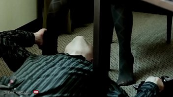 Worship my sexy nylon feet