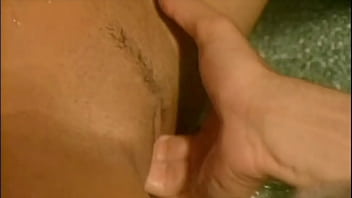 Night time anal fuck in the hot tub