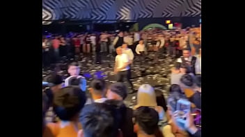 Perdón estaba haciendo mis necesidades y pinto