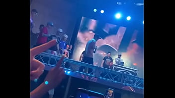 Perdón estaba haciendo mis necesidades y pinto