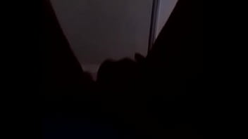 Novinha se aliviando