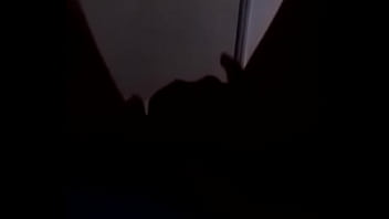 Novinha se aliviando