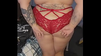 Where are mommy's good boys that are paying for coffee this morning