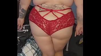 Where are mommy's good boys that are paying for coffee this morning