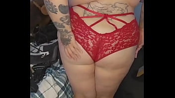 Where are mommy's good boys that are paying for coffee this morning