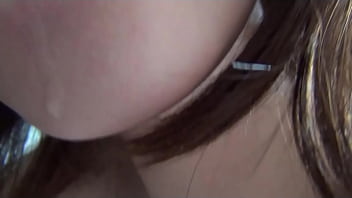 パーティで知り合いホテルでイチャラブ　acquaintance at a party and flirting at a hotel