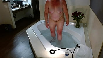 Dawnskye1962 update #125 1278 hotel room jacuzzi joi sep 08 2025