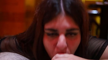 Entrevista a jeessii ok termina en salvaje sexo anal – le rompen el culo