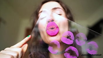 Naughty noisy pinky kiss