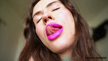 Naughty noisy pinky kiss