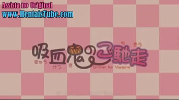 Vampirona tetudo recebe leitinho quentinho