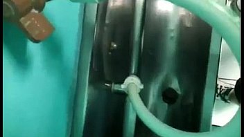 Pauzudo No Banheiro Público thumbnail