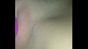 Safadinha se masturbando