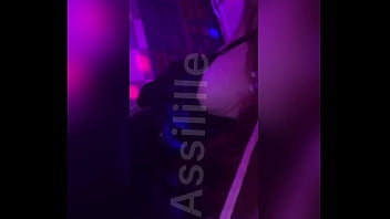 Ce qui est bien avec les body c’est que je les met avec un jean pour sortir