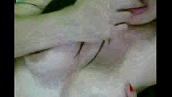 Gostosa De Floripa Não Agentou Tesao Moutrou Tudo Na Webcam thumbnail