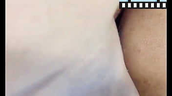 Sexo anal me dejan el culo bien abierto y lleno de leche