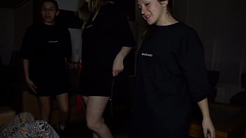 The great argentinian porn 4 whores thirsty for cock and 2 lucky guys knock knock club