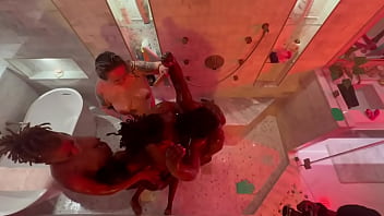 Sultry 5 girl shower orgy extravaganza