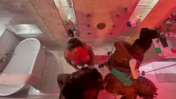 Sultry 5 girl shower orgy extravaganza
