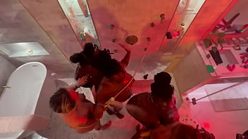 Sultry 5 girl shower orgy extravaganza