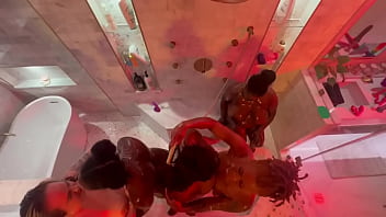 Sultry 5 girl shower orgy extravaganza