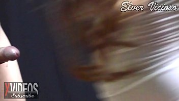 New model masturbates her photographer and poses naked