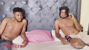 Sex vibrator seller delivered viberator to my house and i use her body to experiment it