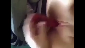 Usando mis juguetes sexuales