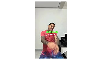 Cuzinho gostoso da novinha