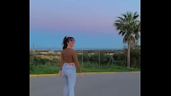 Culo grande en jeans