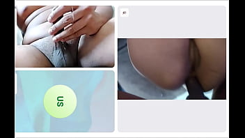 Fudendo o cu da casada na cam cliente gozando gostoso na web cam derramou muito