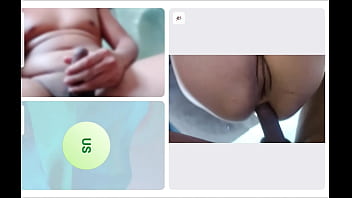 Fudendo o cu da casada na cam cliente gozando gostoso na web cam derramou muito