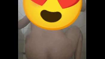 Putinha De Sg Sentando No Dildo thumbnail