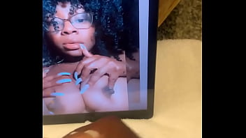 She always makes me cum hard swallowthatshit