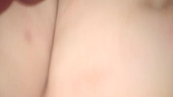 Llenando de leche a una concha a pussy with creampie Llenando de leche a una concha a pussy with creampie