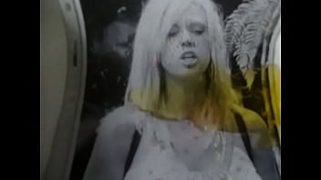 Pee on kate gosselin 2