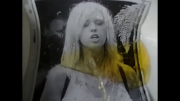 Pee on kate gosselin 2