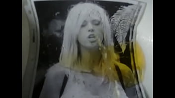 Pee on kate gosselin 2