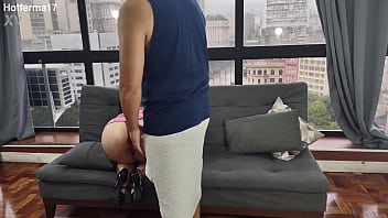 Fodendo a vadia na sala